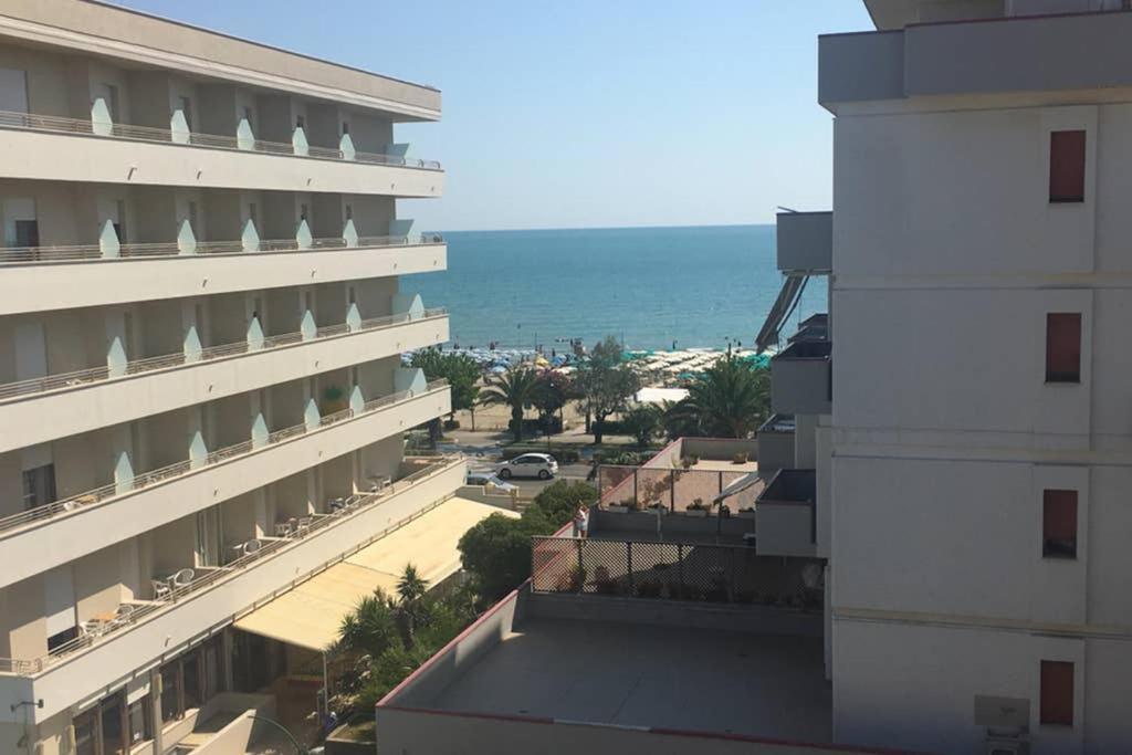 Apartmentsit Vista Mare Alba Adriatica Dış mekan fotoğraf